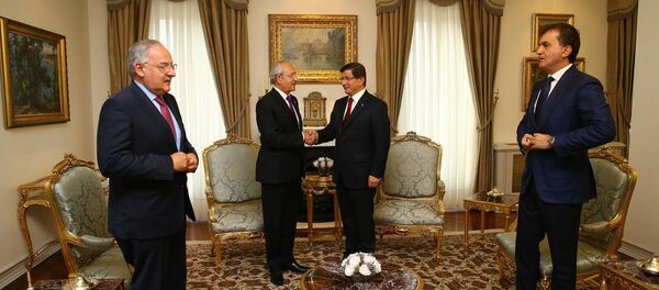 Ahmet Davutoğlu-Kemal Kılıçdaroğlu - Sputnik Türkiye