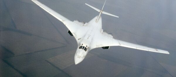 TU-160 tipi bombardıman uçakları - Sputnik Türkiye