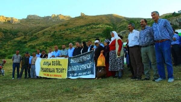 HDP'liler, geçici askeri güvenlik bölgesine çadır kurdu - Sputnik Türkiye