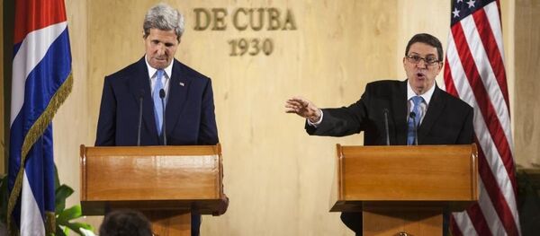 ABD Dışişleri Bakanı John Kerry - Küba Dışişleri Bakanı Bruno Rodriguez - Sputnik Türkiye