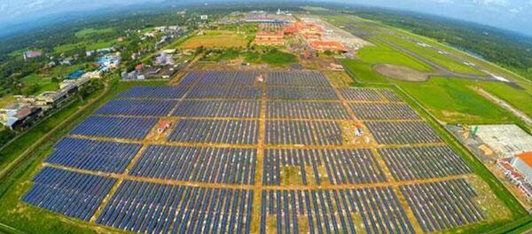 Güneş enerjisiyle çalışacak ilk havaalanı - Sputnik Türkiye