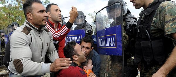 Makedonya - Göçmen - Polis - Sputnik Türkiye