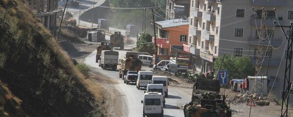 Şemdinli'ye askeri sevkiyat - Sputnik Türkiye