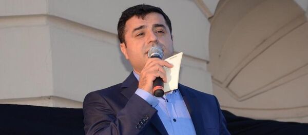 Selahattin Demirtaş - Sputnik Türkiye