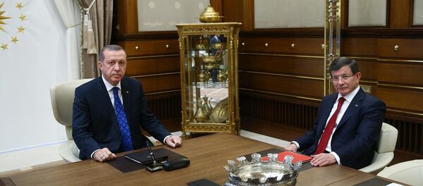 Recep Tayyip Erdoğan & Ahmet Davutoğlu - Sputnik Türkiye