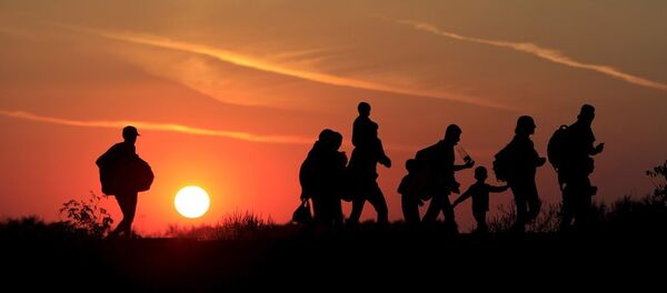 Kaçak göçmen Kaçak göçmen - Sputnik Türkiye