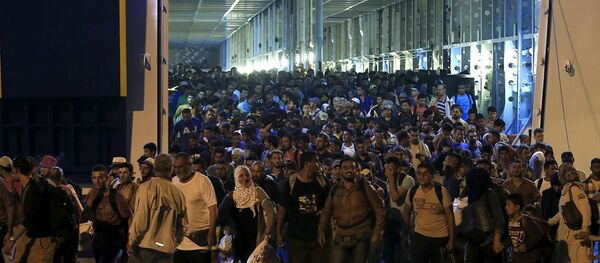 Yunanistan - Pire limanı - Sığınmacı - Sputnik Türkiye