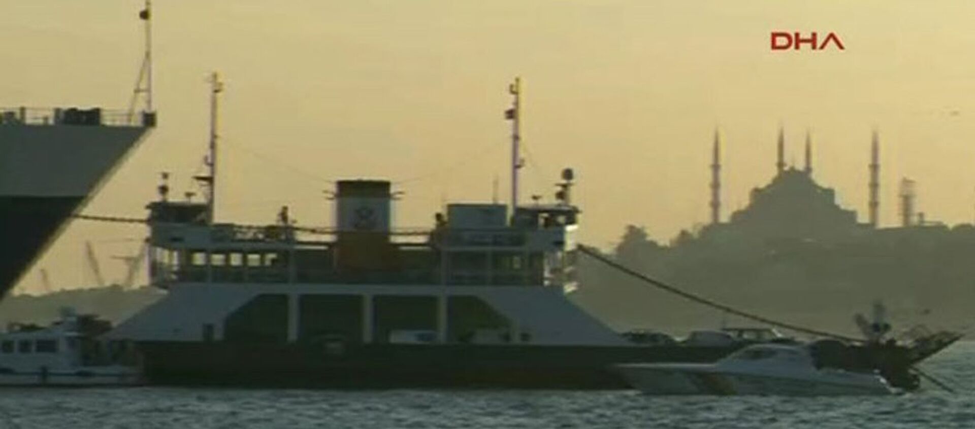 Arabalı vapur, Harem açıklarında kaza yaptı - Sputnik Türkiye, 1920, 02.09.2015