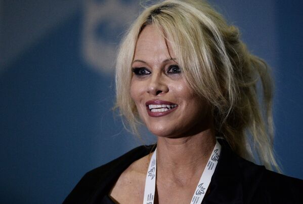 Pamela Anderson - Sputnik Türkiye