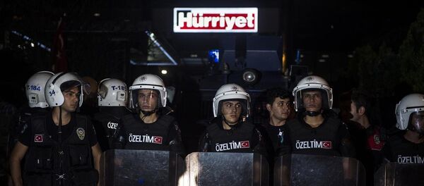 Hürriyet Gazetesi'ne saldırı - Sputnik Türkiye