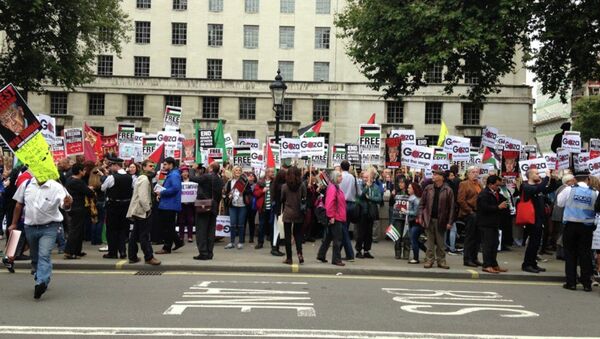 Netanyahu'nun İngiltere ziyareti Londra'da protesto edildi - Sputnik Türkiye