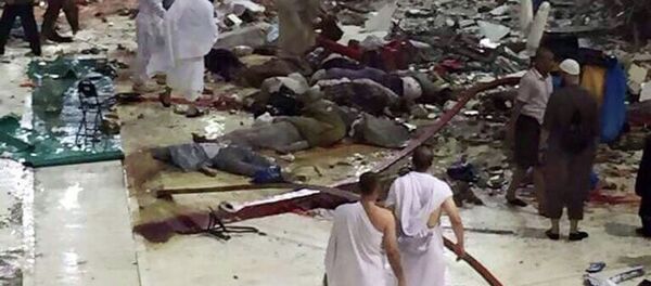 Kabe'de vinç kazası - Sputnik Türkiye