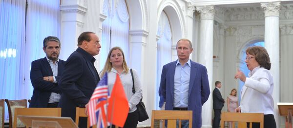 Eski İtalya Başbakanı Silvio Berlusconi - Rusya Devlet Başkanı Vladimir Putin - Kırım - Sputnik Türkiye