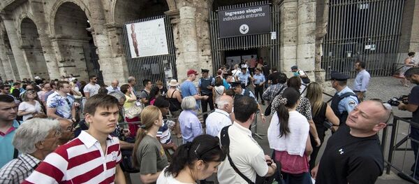 Roma’nın simge yapılarından Kolezyum - Sputnik Türkiye