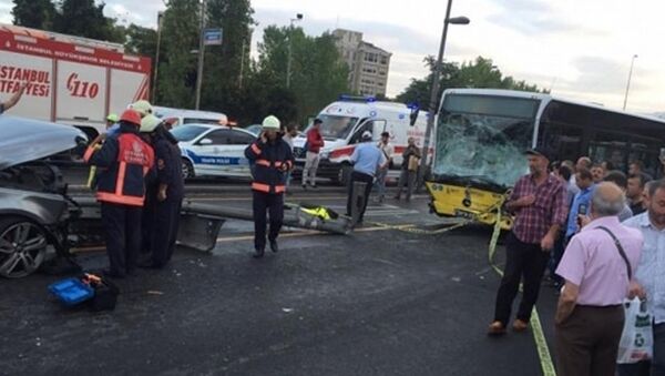 İstanbul metrobüs kazası - Sputnik Türkiye