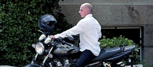 Eski Yunanistan Maliye Bakanı Yannis Varufakis - Sputnik Türkiye