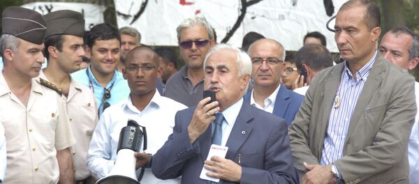 Sığınmacılar, Edirne Valisi Dursun Ali Şahin'i sloganlarla protesto etti - Sputnik Türkiye