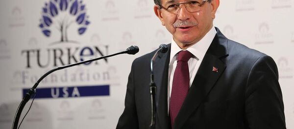 Başbakan Ahmet Davutoğlu, New York temasları kapsamında TÜRKEN Vakfınca verilen yemeğe katıldı. - Sputnik Türkiye
