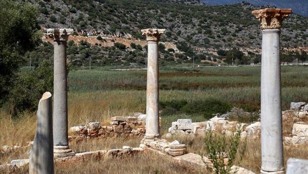 Myra-Andriake kazılarında mozaikli kilise bulundu - Sputnik Türkiye