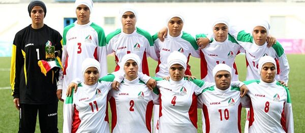 İran Kadın Milli Futbol Takımı’nın 8 oyuncusu erkek çıktı - Sputnik Türkiye