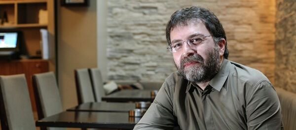 Gazeteci-yazar Ahmet Hakan - Sputnik Türkiye