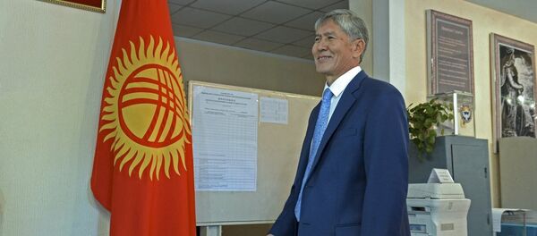 Kırgızistan Devlet Başkanı Almazbek Atambayev - Sputnik Türkiye