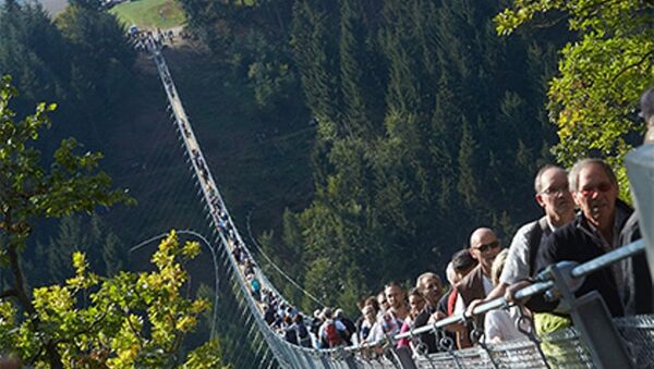 Almanya’da 365 metrelik asma halat köprü - Sputnik Türkiye