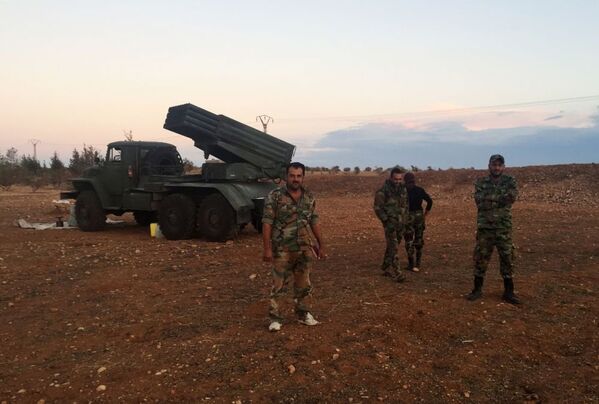 Suriye ordusu IŞİD'e karşı - Sputnik Türkiye