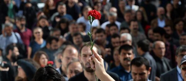 Ankara'daki saldırı protesto ediliyor - Sputnik Türkiye