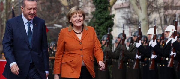 Türkiye Cumhurbaşkanı Recep Tayyip Erdoğan- Almanya Başbakanı Angela Merkel Türkiye Cumhurbaşkanı Recep Tayyip Erdoğan- Almanya Başbakanı Angela Merkel - Sputnik Türkiye