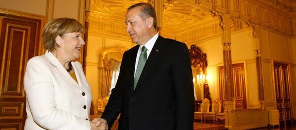 Erdoğan ve Merkel, Yıldız Sarayı'ndaki Mabeyn Köşkü'nde görüştü. - Sputnik Türkiye
