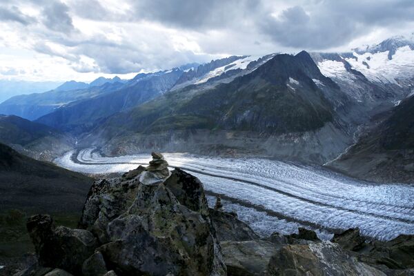 Alpler'deki Aletsch Buzulu - Sputnik Türkiye