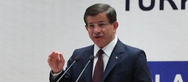 Başbakan Ahmet Davutoğlu Başbakan Ahmet Davutoğlu - Sputnik Türkiye