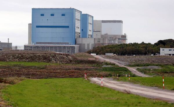 Nükleer enerji anlaşmasıyla Çin, Hinkley Burnu'na inşa edilmesi planlanan ve yaklaşık 18 milyar sterline mal olması beklenen projeye resmen ortak oldu. - Sputnik Türkiye