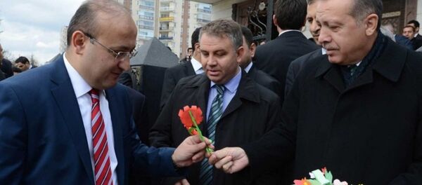 Yalçın Akdoğan,  Recep Tayyip Erdoğan'a en yakın isimlerden biriydi. - Sputnik Türkiye