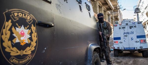 Sokağa çıkma yasağı Sokağa çıkma yasağı - Sputnik Türkiye