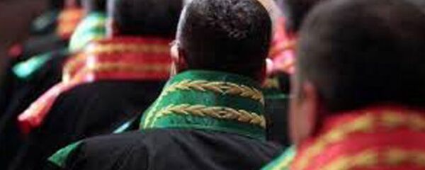 Hakim va savcı - Sputnik Türkiye