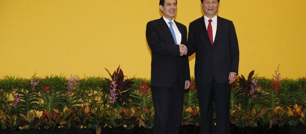 Çin Devlet Başkanı Şi Cinping ile Tayvan lideri Ma Ying-jeou bugün Singapur'da bir araya geldi. - Sputnik Türkiye