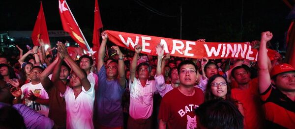 Myanmar seçim - kutlama - Sputnik Türkiye