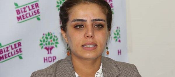 HDP Batman Milletvekili Ayşe Acar Başaran - Sputnik Türkiye