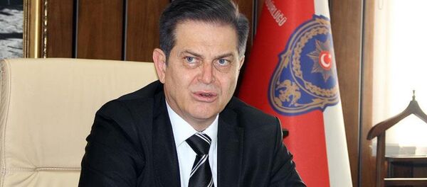 Manisa Emniyet Müdürü Tayfur Erdal Ceren - Sputnik Türkiye