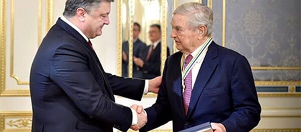Poroşenko'dan Soros'a Özgürlük Nişanı - Sputnik Türkiye