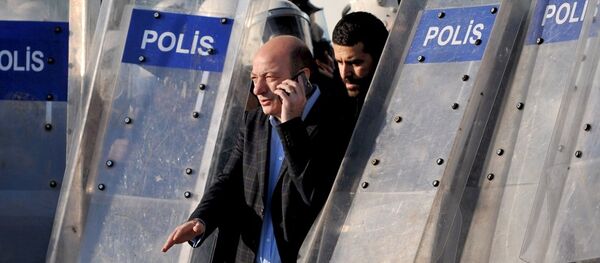 CHP İstanbul Milletvekili İlhan Cihaner - Sputnik Türkiye