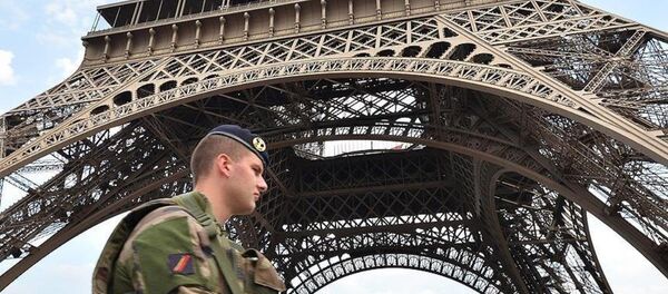 Eyfel Kulesi - Sputnik Türkiye