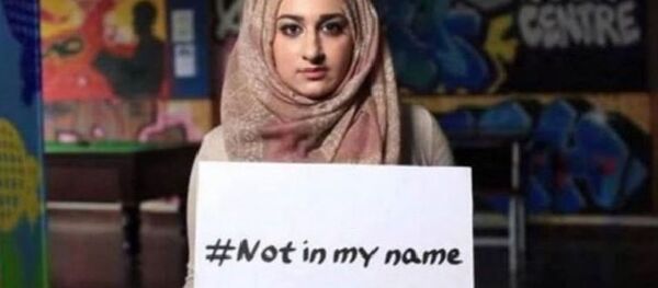 Müslümanlar, sosyal medyada Paris saldırılarını kınıyor. - Sputnik Türkiye