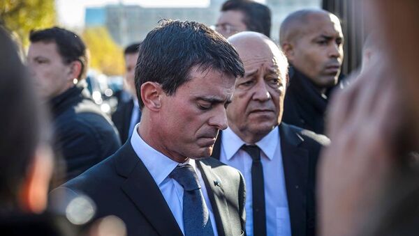 Fransa Başbakanı Manuel Valls - Sputnik Türkiye