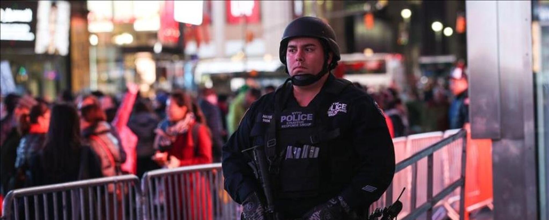 New York Times Meydanında silahlı saldırı: 3 kişi yaralandı, 1 kişi gözaltına alındı - Sputnik Türkiye, 1920, 09.08.2025