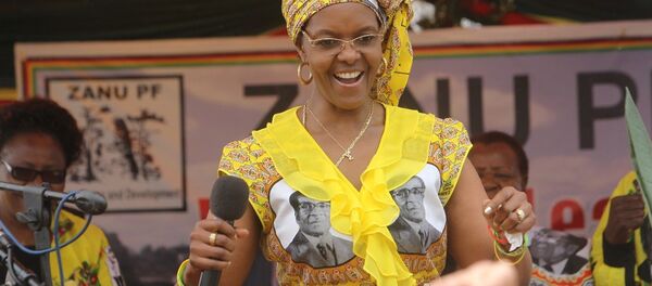 Zimbabve Devlet Başkanı Robert Mugabe'nin eşi Grace Mugabe - Sputnik Türkiye