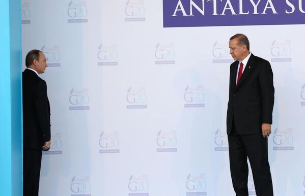 Putin ve Erdoğan, son olarak G20 Zirvesi kapsamında Antalya'da bir araya gelmişti. - Sputnik Türkiye