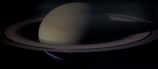 Mars'ın da Satürn gibi halkası olabilir - Sputnik Türkiye